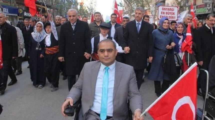 Elazığ Engelliler İ&ccedil;in Y&uuml;r&uuml;y&uuml;ş D&uuml;zenlendi