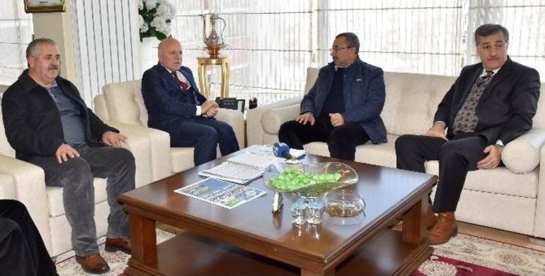 Başkanlardan Başkan Sekmen&rsquo;e &Ouml;vg&uuml;