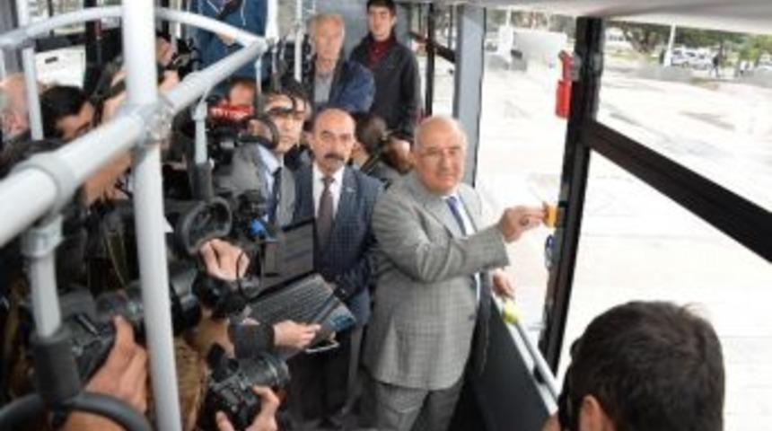 Mersin&rsquo;de 250 Toplu Taşıma Aracına Panik Butonu Takıldı