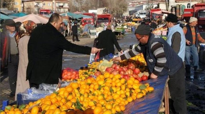 Yozgatlı Pazarcılar: &ldquo;rusya Krizinin Meyve Ve Sebzede İ&ccedil; Piyasaya Etkisi Olmadı&rdquo;