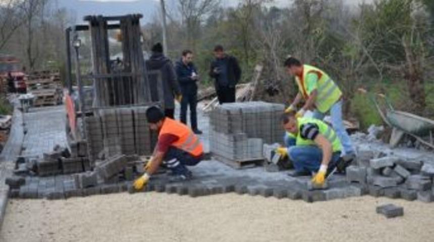 Kartepe&rsquo;de &Uuml;st Yapı İyileştirmeleri S&uuml;r&uuml;yor