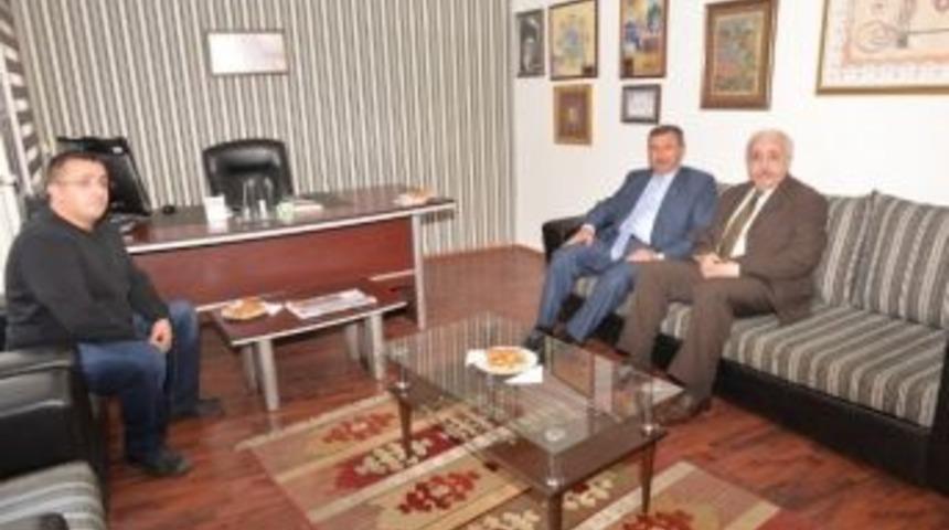 Vali Şerif Yılmaz: Başarılarından Dolayı Yeni K&uuml;tahya Gazetesi&rsquo;ni Tebrik Ediyorum