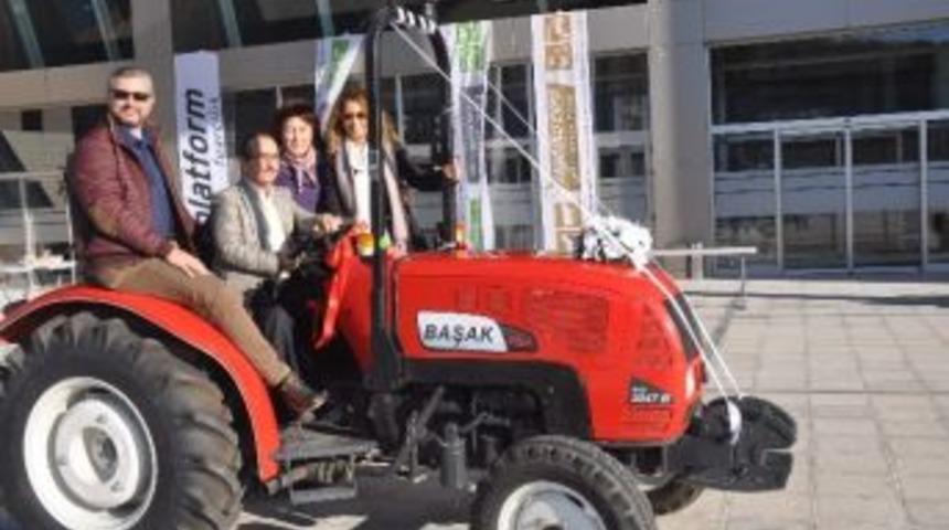 Trakt&ouml;r Kazandıran Fuar