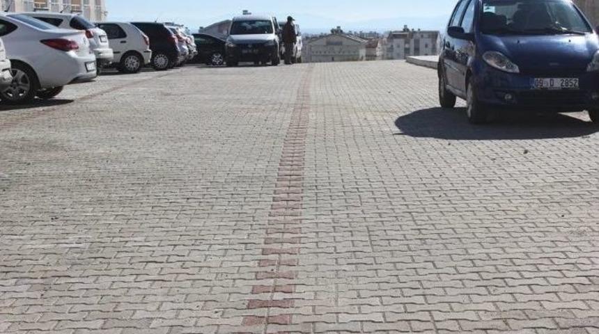 Didim Belediyesi 2015 Yılında 450 Bin Metrekare Yol Yaptı