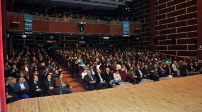 Yazar Erdal Demirkıran&rsquo;dan Akşehir&rsquo;de Konferans