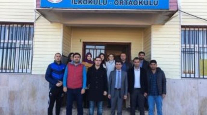 İl&ccedil;e Milli Eğitim M&uuml;d&uuml;r&uuml; K&ouml;y Okullarını Gezdi