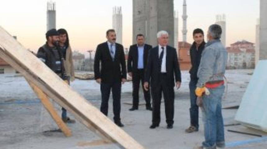 Vali Koca, Spor Yatırımlarını İnceledi