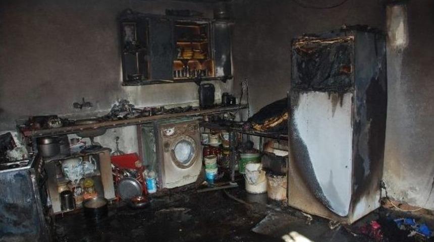 Adıyaman&rsquo;da Ev Yangını