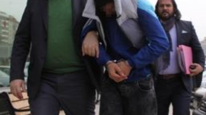 Elle Taciz İddiasına G&ouml;zaltı