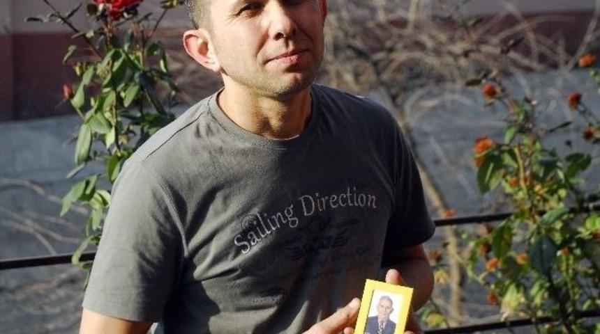 Doktor Tetanos Aşısı Yapmayınca Babası Ölen Sedat Kurt: