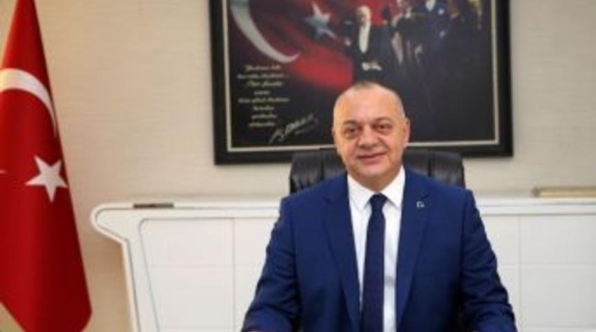 Başkan Erg&uuml;n, &ldquo;insan, Onuruyla Yaşar&rdquo;