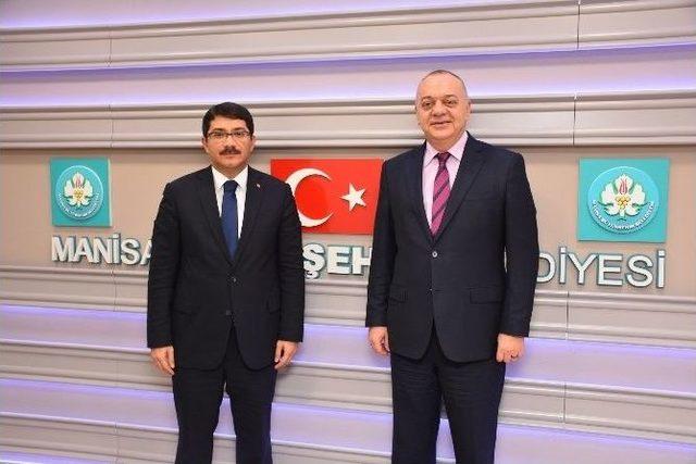 Başkan &Ccedil;elik&rsquo;ten Başkan Erg&uuml;n&rsquo;e İade-i Ziyaret 1