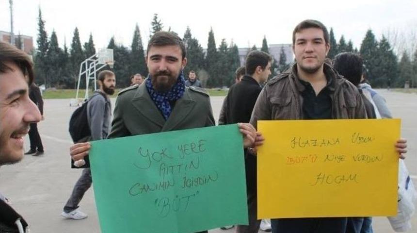Sa&uuml;&rsquo;de B&uuml;t&uuml;nleme Sınavlarının Kaldırılması Protesto Edildi