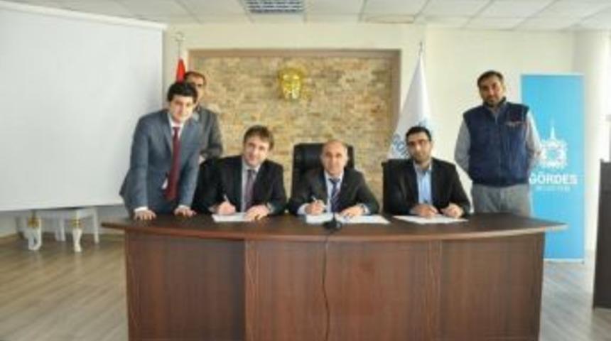 Belediye İş&ccedil;ilerine Yıllık Y&uuml;zde 15 Zam