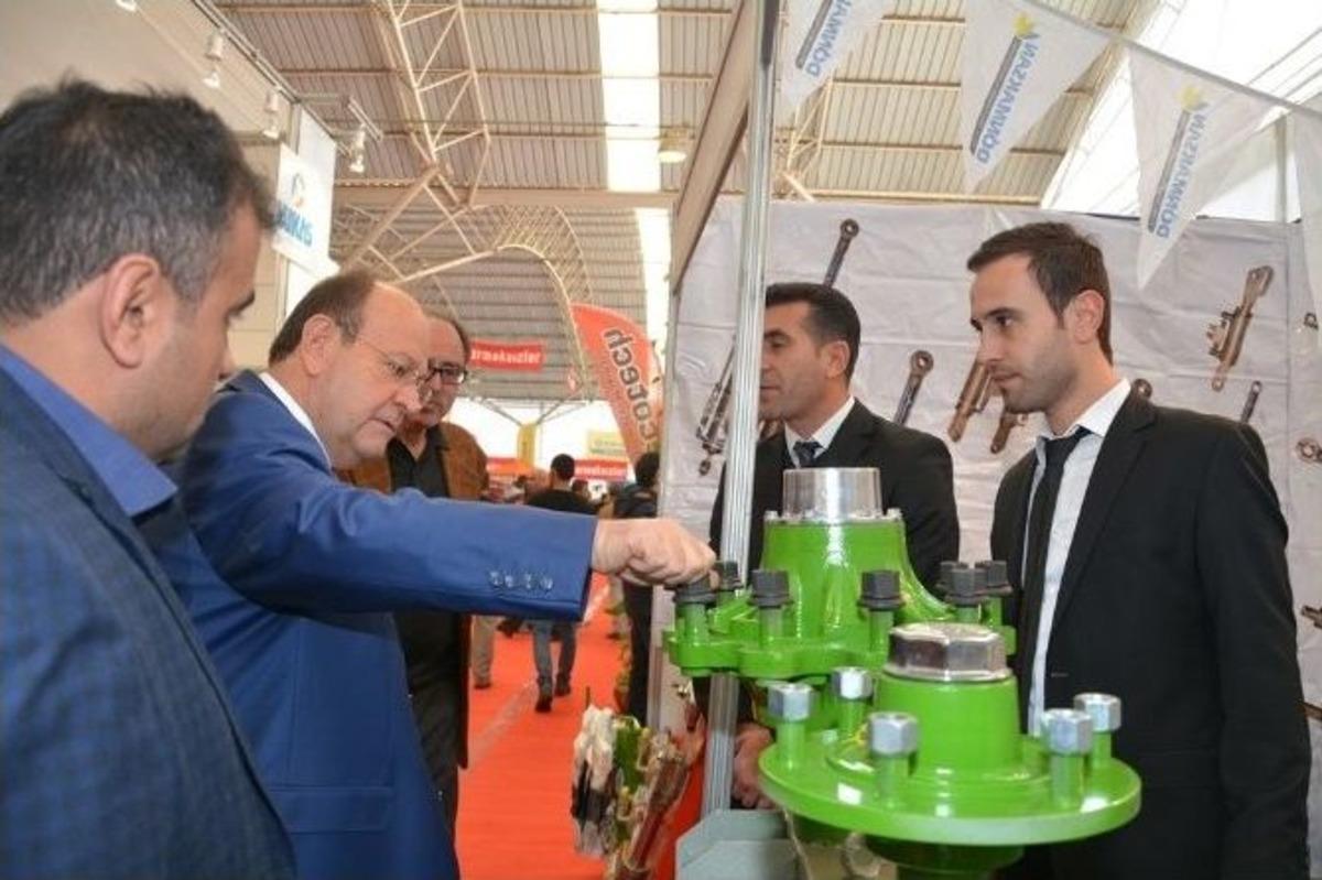 Başkan &Ouml;zakcan, Aydın Tarım Fuarı&rsquo;nı Ziyaret Etti
