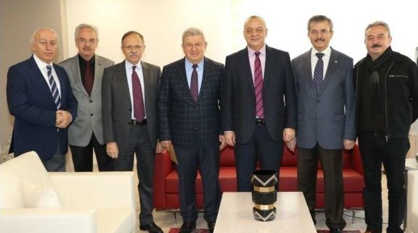 Başkan Erg&uuml;n&rsquo;e Hayırlı Olsun Ziyareti