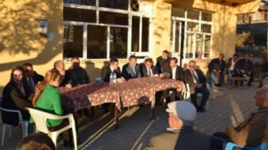 Kaymakam Karaaslan Daire Amirleri İle Birlikte K&ouml;yleri Ziyaret Etti