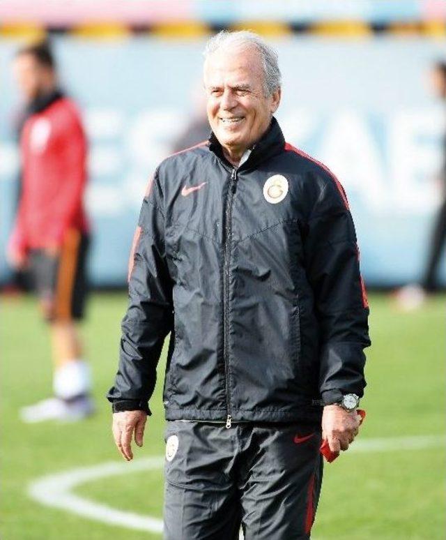 Mustafa Denizli: 