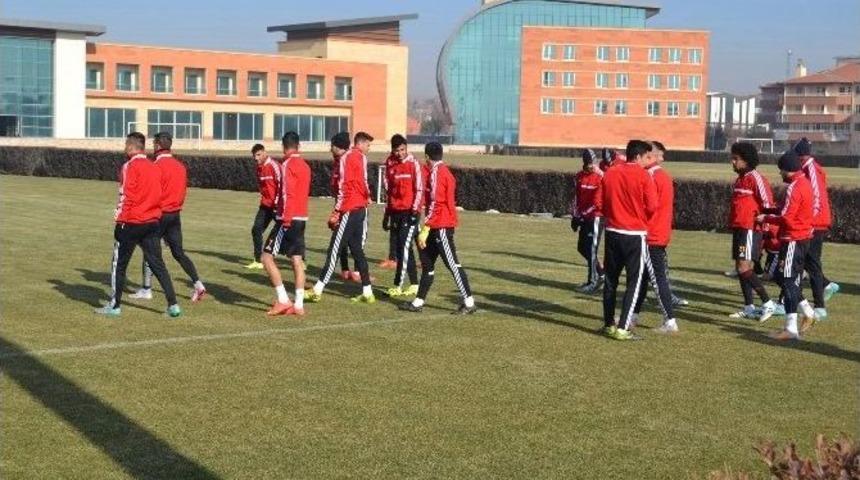Kayserispor&rsquo;da Akhisar Belediyespor Ma&ccedil;ı Hazırlıkları S&uuml;r&uuml;yor