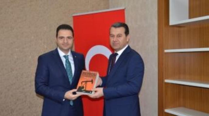 T&uuml;rkiye Petrolleri Y&ouml;netimi Valiyi Ziyaret Etti
