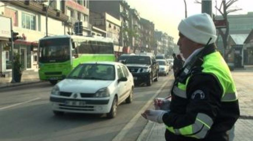 Dikkat Polis &Ccedil;ıkabilir
