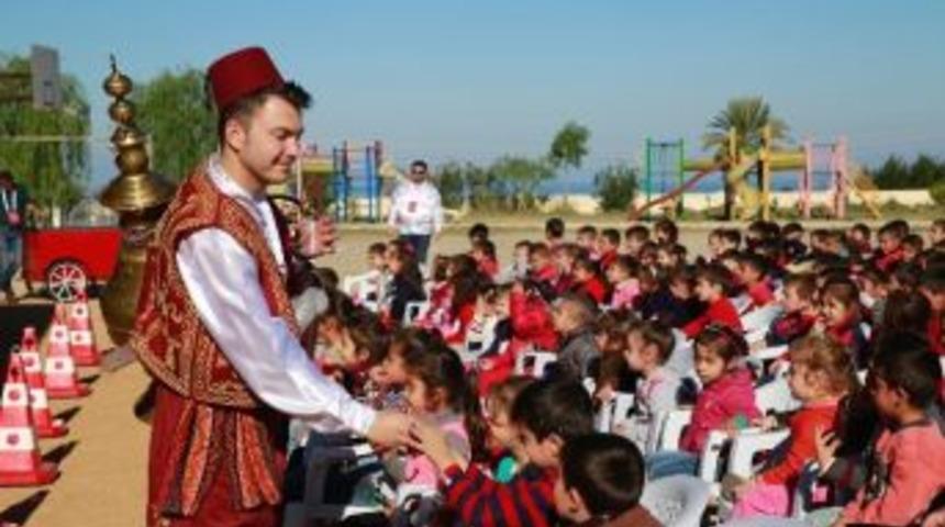 Tika Tır&rsquo;ı G&ouml;n&uuml;l Coğrafyası K&uuml;lt&uuml;r Buluşmaları İ&ccedil;in Kktc&rsquo;de