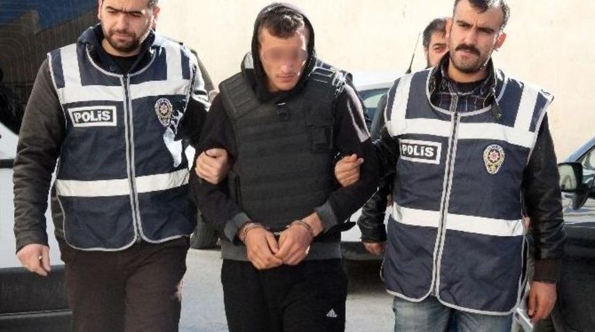 Liseli Gencin Katil Zanlısı Tutuklandı