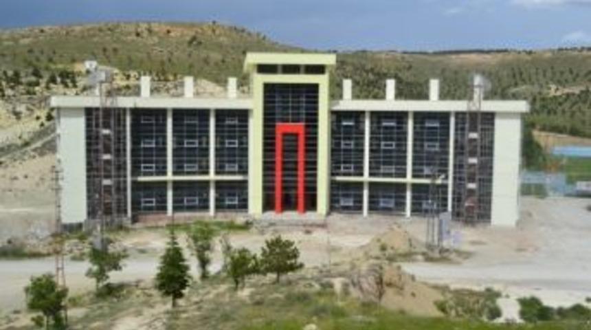 Orduzuspor Tesislerini Büyükşehir Belediyesi Tamamlayacak