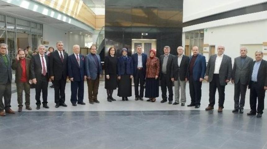 Tpb Genel Başkanı Pakdil&rsquo;den Başkan Toru&rsquo;ya Ziyaret