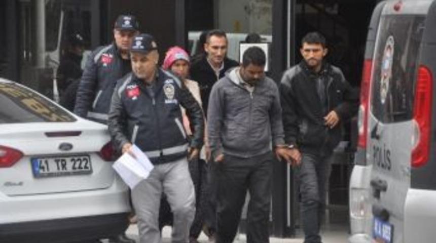 Gebze’de Hırsızlar Kovalamacanın Ardından Kıskıvrak Yakalandı