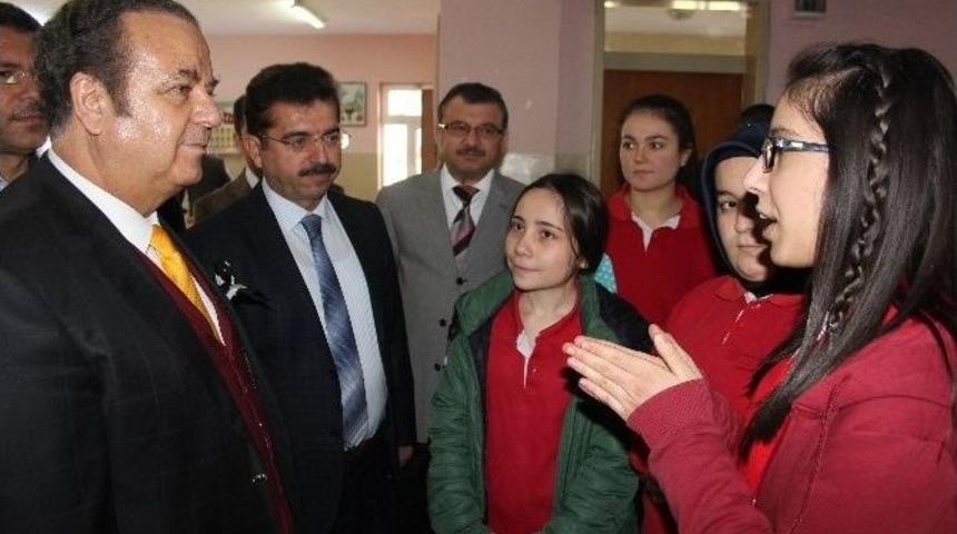 Kaymakam Yıldız&rsquo;dan Okul Ziyareti