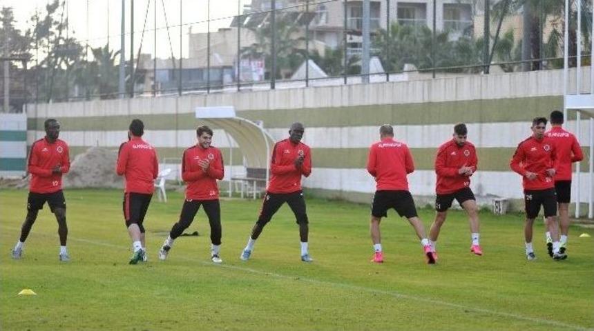 Alanyaspor, Adanaspor Hazırlıklarını Tamamladı