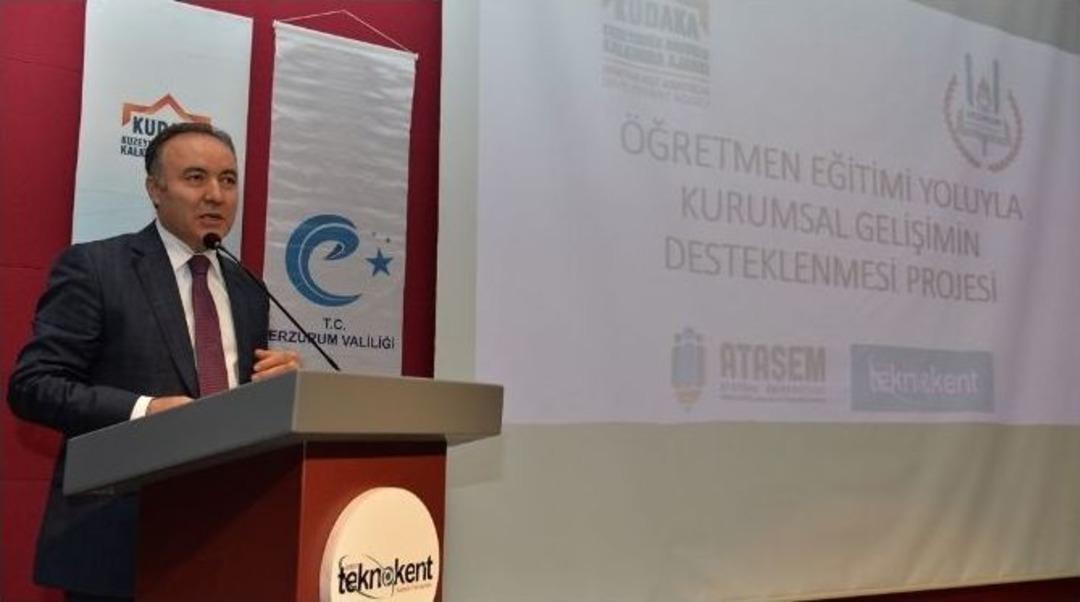 T&uuml;rk&ccedil;e Ve Matematik &Ouml;ğretmenleri Mesleki Gelişim Eğitim Semineri Sona Erdi