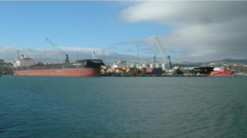 &Ccedil;elebi Bandırma Limanına 92 Milyon Tl&rsquo;lik İthal &Uuml;r&uuml;n Geldi