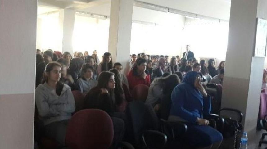 Asp&rsquo;den &Ouml;ğrencilere Sosyal Hizmetler Eğitimi