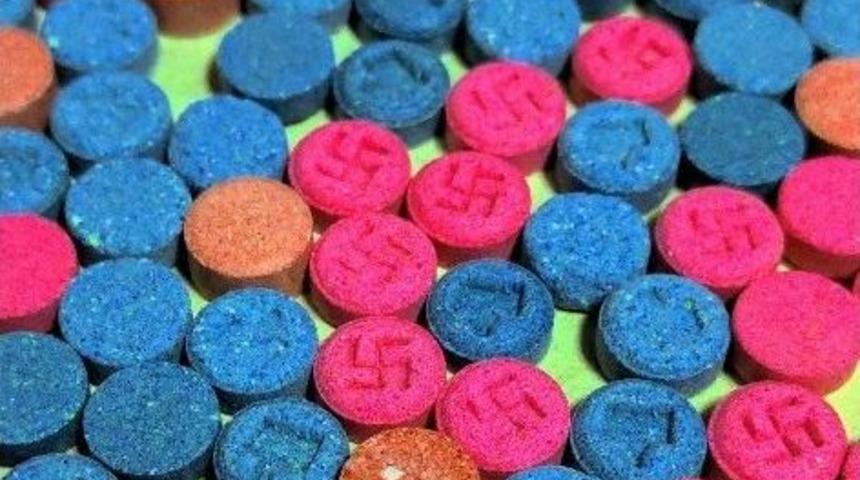 Nazi Semboll&uuml; Extacy Operasyonu...