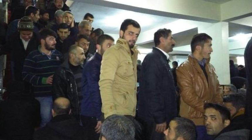 Hakkari&rsquo;de Camii Sıkıntısı