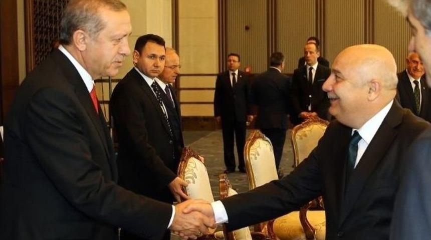 Rekt&ouml;r G&ouml;n&uuml;ll&uuml;, Cumhurbaşkanlığı K&uuml;lliyesinde