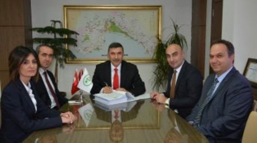 Kaş, Kıbrıs Barajının S&ouml;zleşmesi İmzalandı