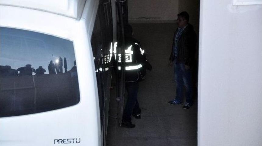 Sivas&rsquo;ta &lsquo;paralel Yapı&rsquo; Operasyonunda G&ouml;zaltına Alınan 17 Kişi Adliyeye Sevk Edildi