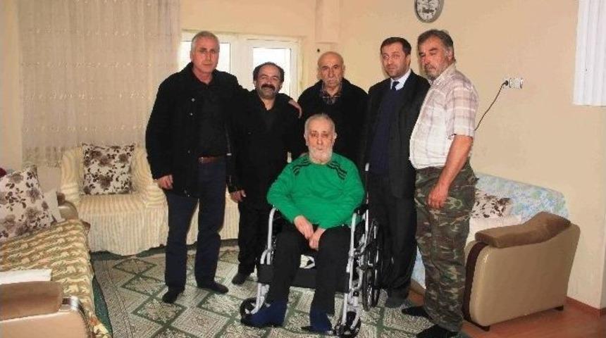 Alaplı&rsquo;da Tekerlekli Sandalye Dağıtımı