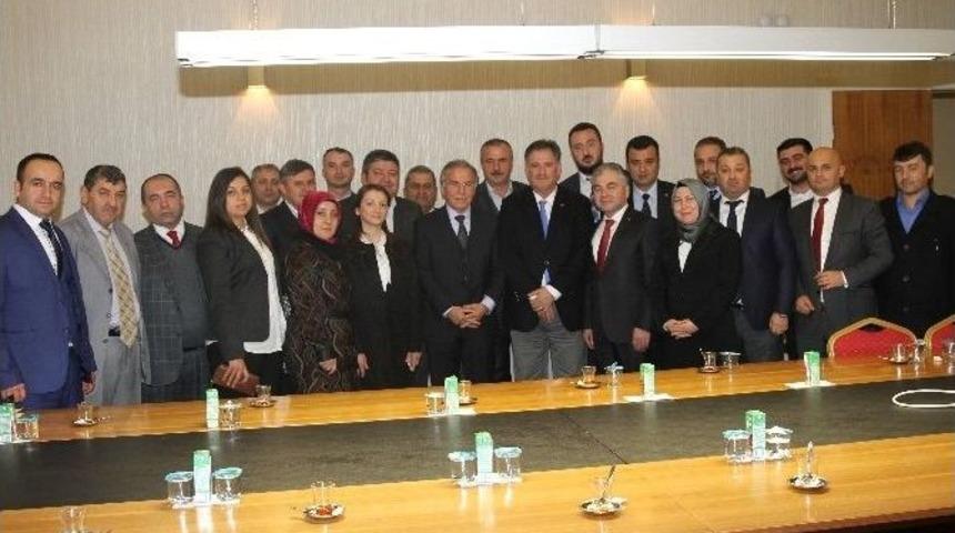 Ak Parti Karab&uuml;k İl Teşkilatın&rsquo;dan Şahin&rsquo;e Ziyaret