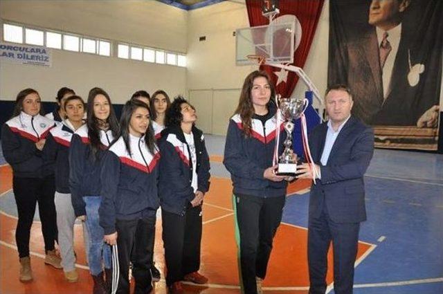 Basketbol 2. Lig Grup Elemeleri Müsabakaları Sona Erdi