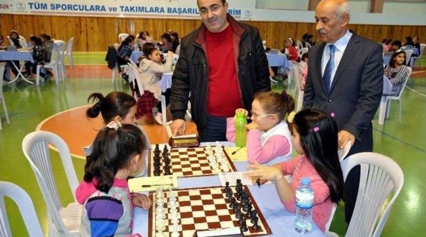Nevşehir’de Minikler Satranç Turnuvası Başladı