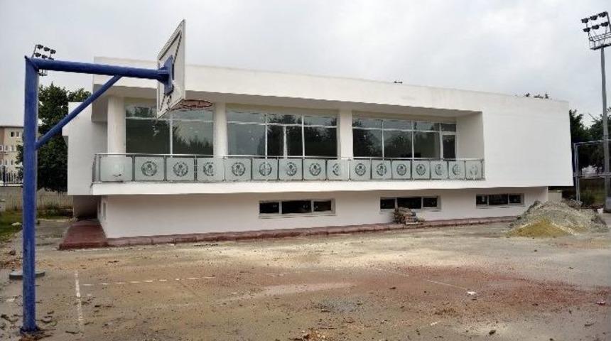 Fitness Salonu İnşaatının Yüzde 90’ı Tamamlandı