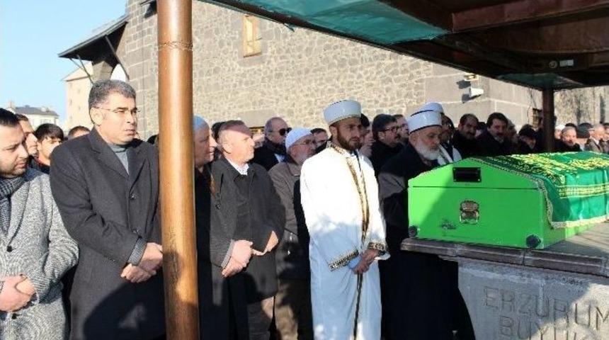 Erzurumlu İş Adamı Şerafettin Arslan Son Yolculuğuna Uğurlandı