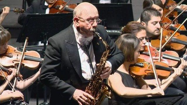 Atilla Şentin Ve Senfoni Orkestrası’ndan Müzik Ziyafeti