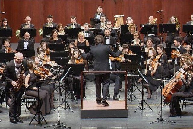 Atilla Şentin Ve Senfoni Orkestrası’ndan Müzik Ziyafeti