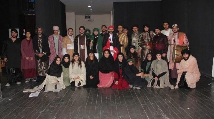 Elazığ&rsquo;da &rsquo;imam H&uuml;seyin Kerbela&rsquo; Tiyatrosu Sahnelendi