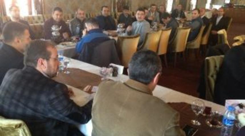 İl M&uuml;ft&uuml;l&uuml;ğ&uuml; İmam Hatip Okullarının M&uuml;d&uuml;rleri İle Bir Araya Geldi